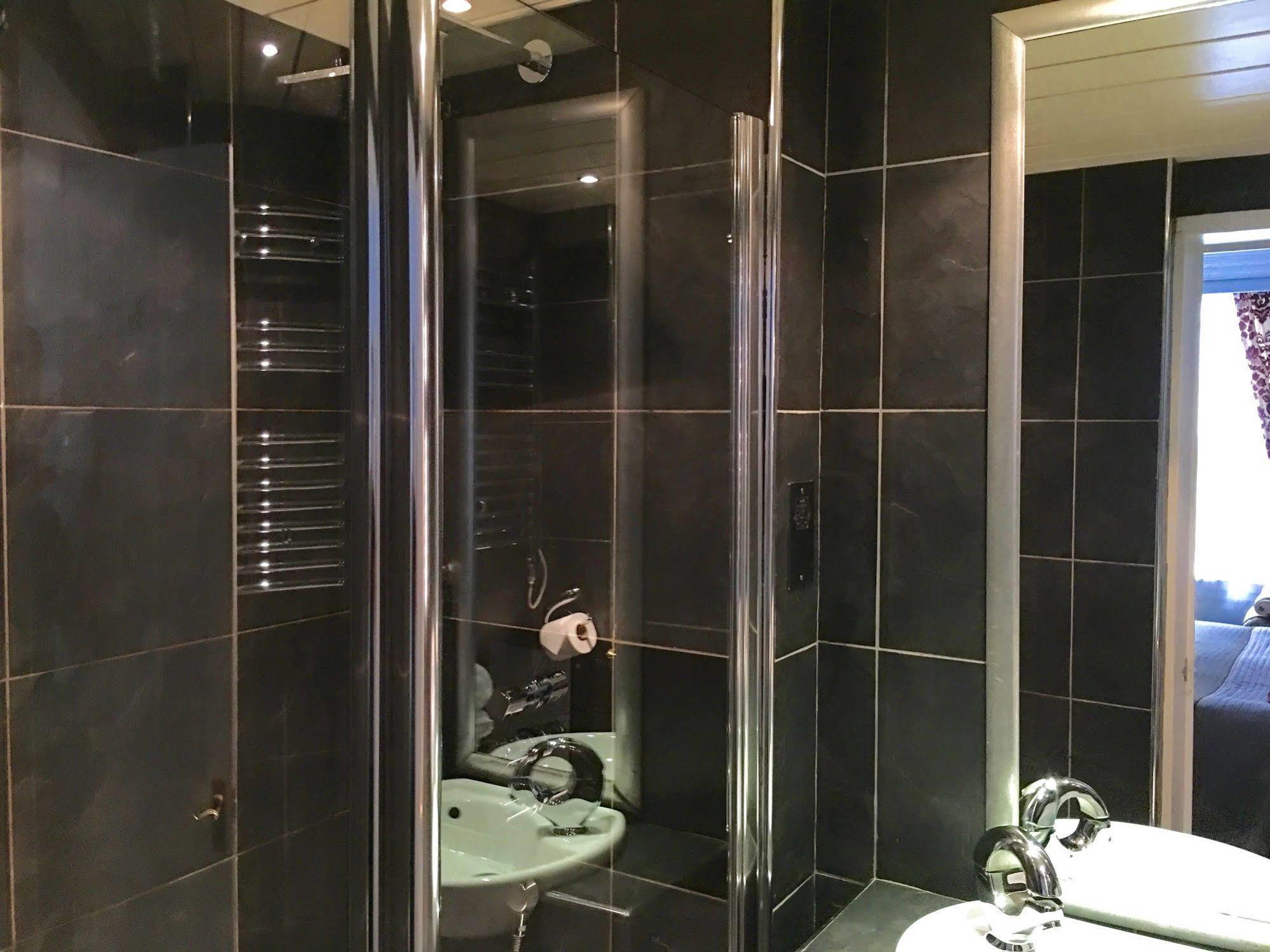 The Alamo Guest House Glasgow Luaran gambar